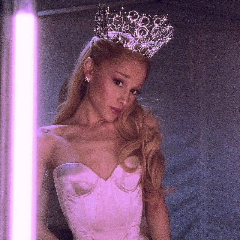 𝐋𝐢𝐚𝐧𝐚💘