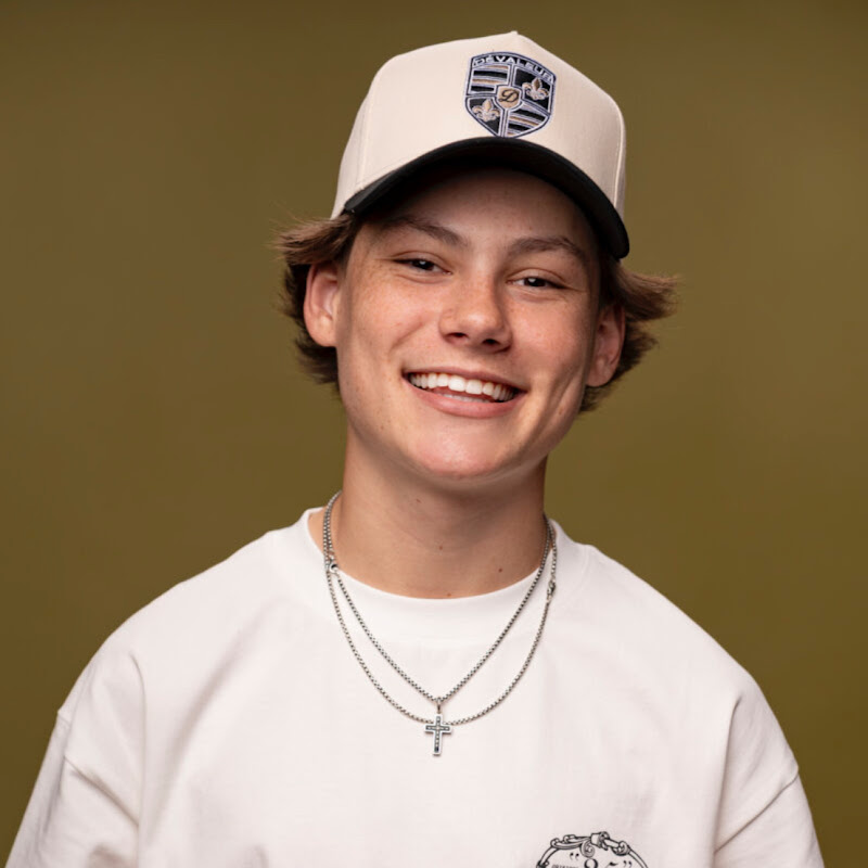 Maddox Batson - Topic