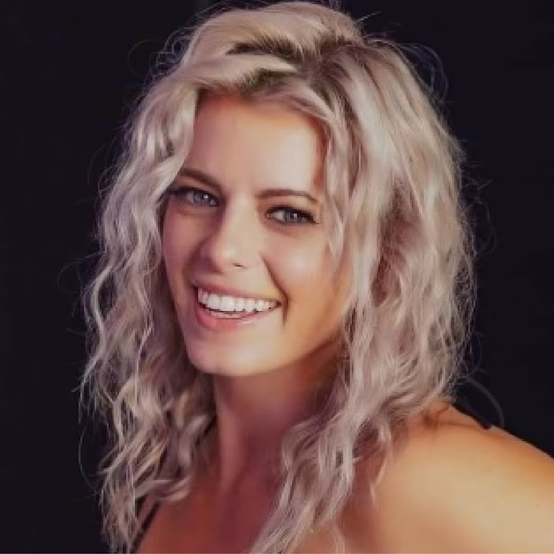 Laci Renee 