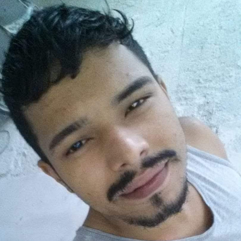 PLAY MV
