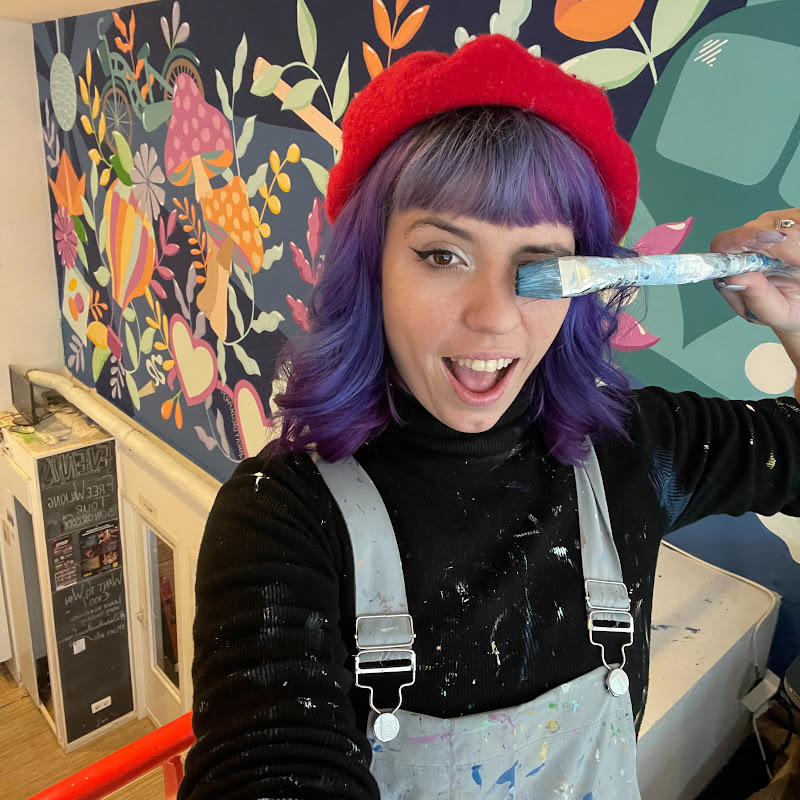 Kathleen Dieux Art Travelling muralist 