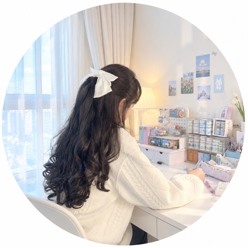 Melody Desk𐙚⋆.˚