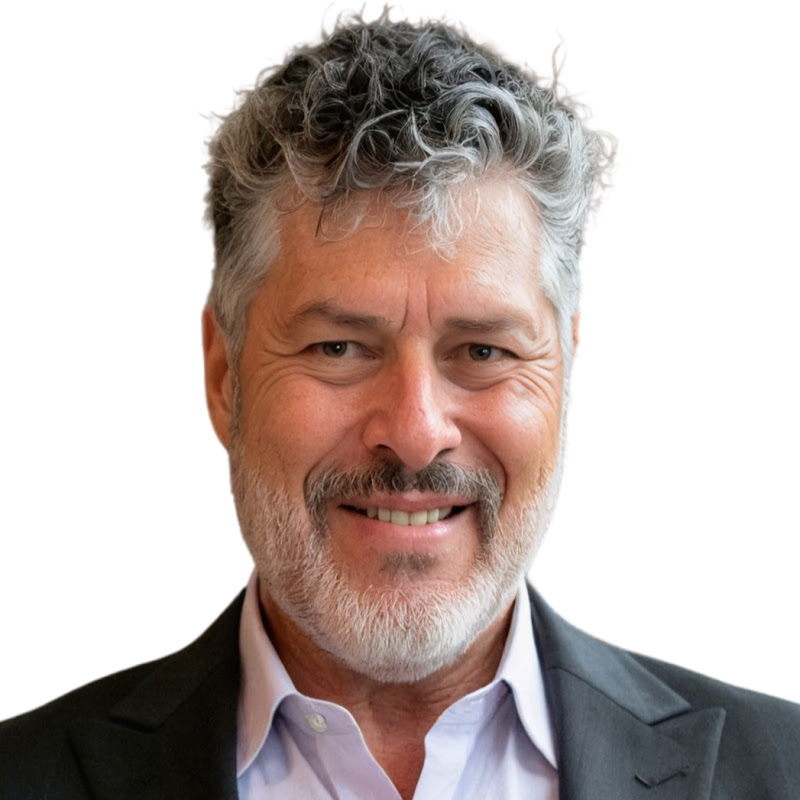 Derrick Ruiz | Westside Los Angeles Broker