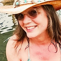 Courtney Takes Flight — YouTube channel thumbnail