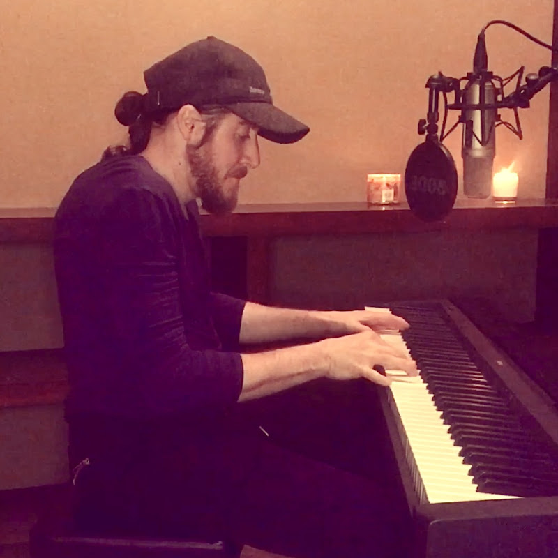 Sean Plays The Piano