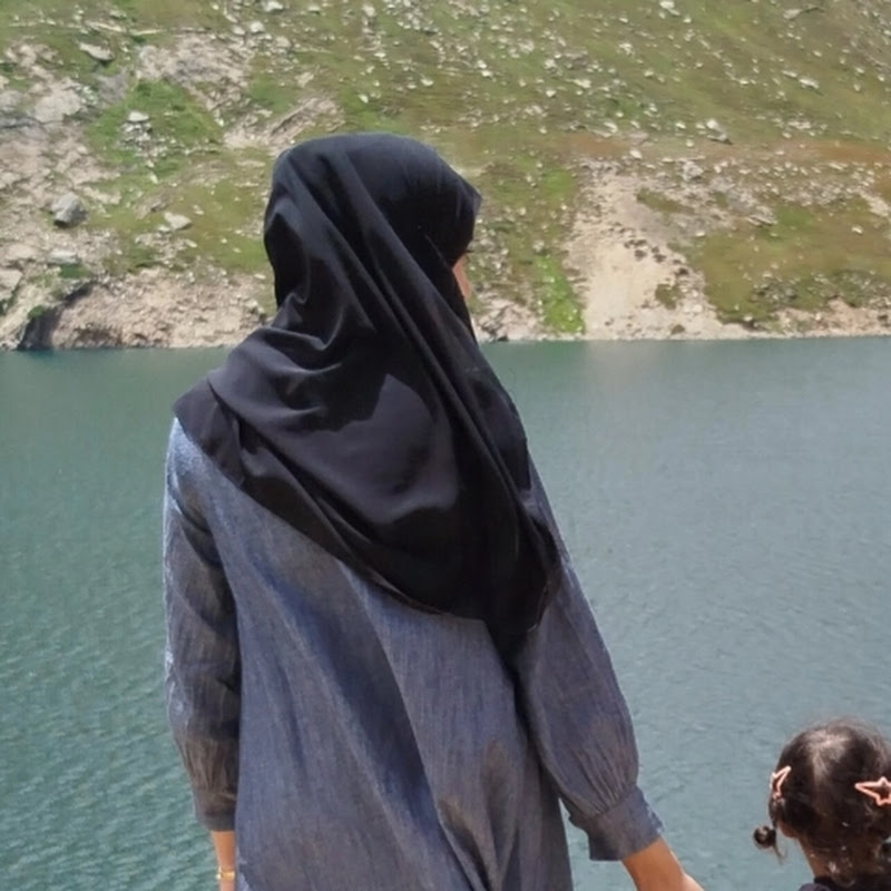 Vlog Diaries by Atiya