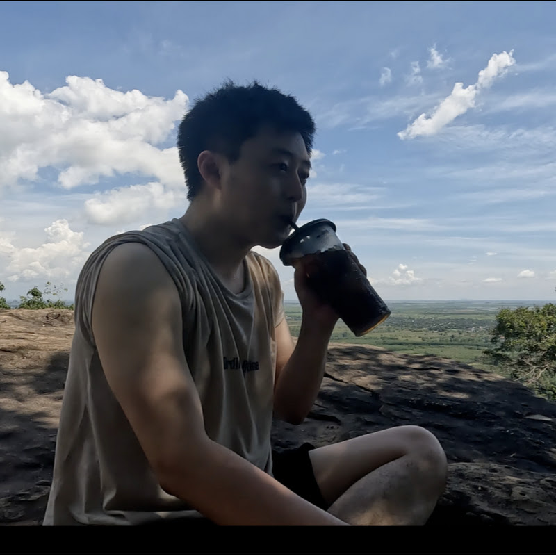 깡세계 KKANG WORLD Logo