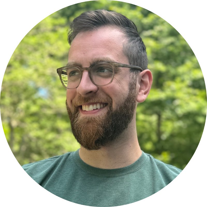 Tom Nassr | XRay Automation Logo