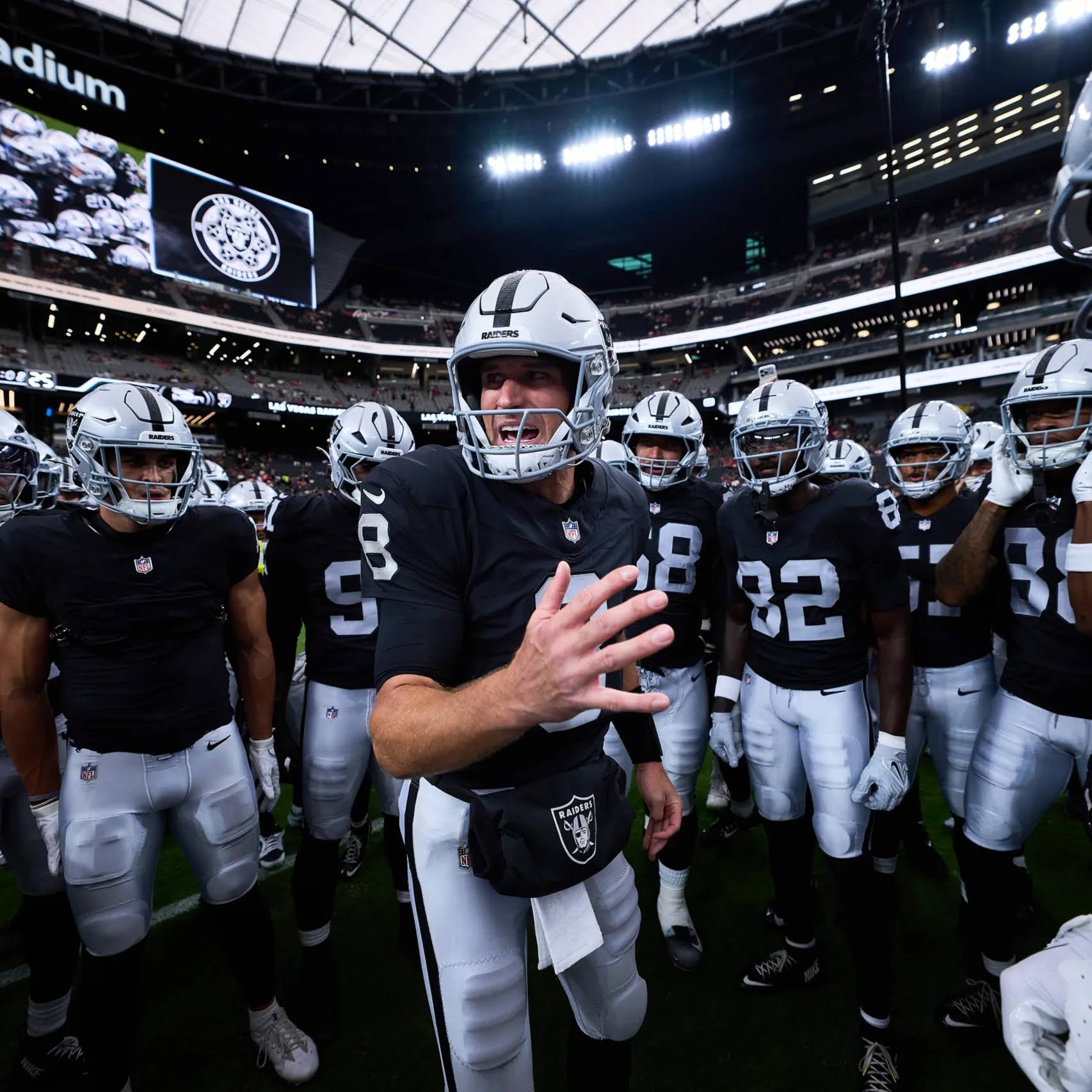 Post from Raiders Report by Chat Sports - YouTube
