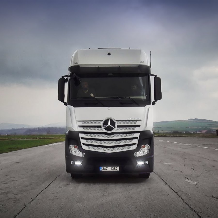 Mercedes Benz Actros Trucks 2018