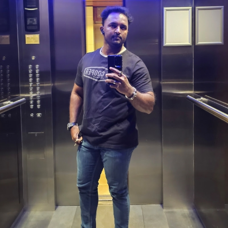 Nikom_Creations