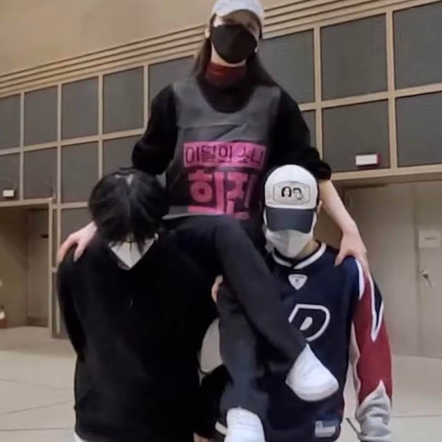 cspZUxZp-D544GkJuWRQ7ZZseet37PbELpBngTPrsyUORsN1FKKiOq_4HEp7Y0BdSnDzcd1i08xh3vk=s640-c-fcrop64=1,00001a89ffffe576-nd-v1