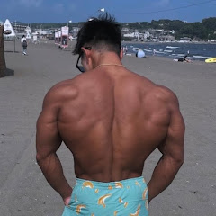 天野 直哉【日本一の広背筋】