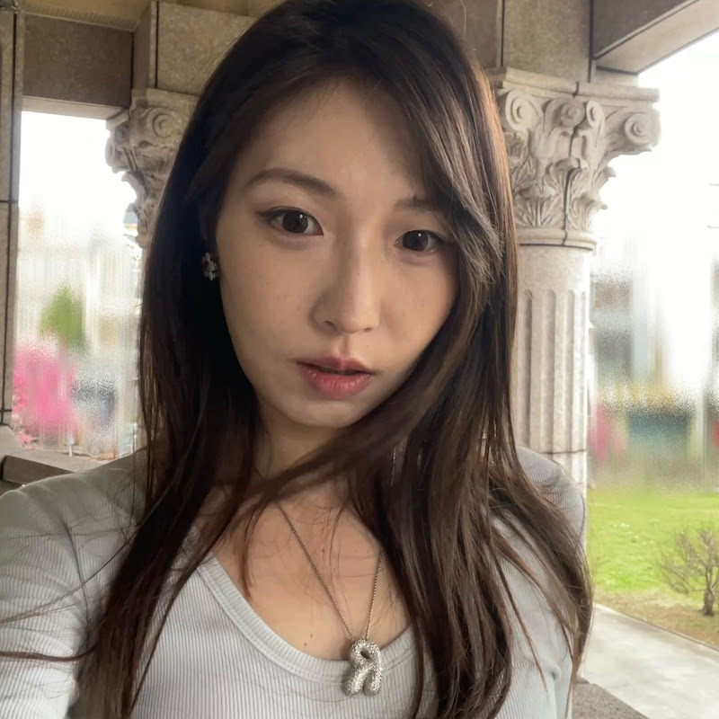不然幹嘛 YouTube 頻道頭像