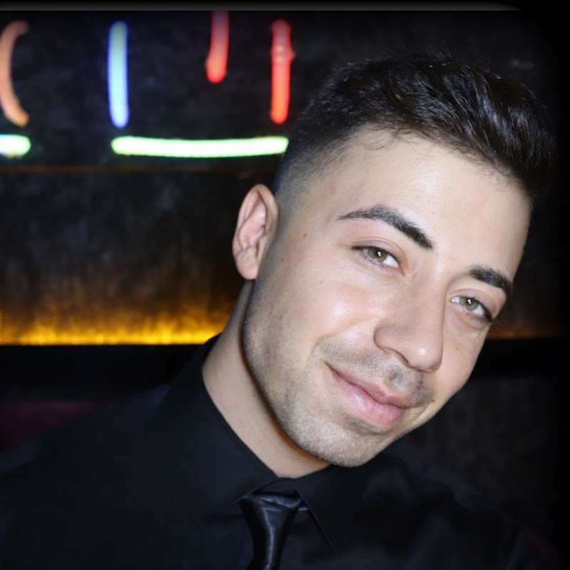 Mustafa solaq