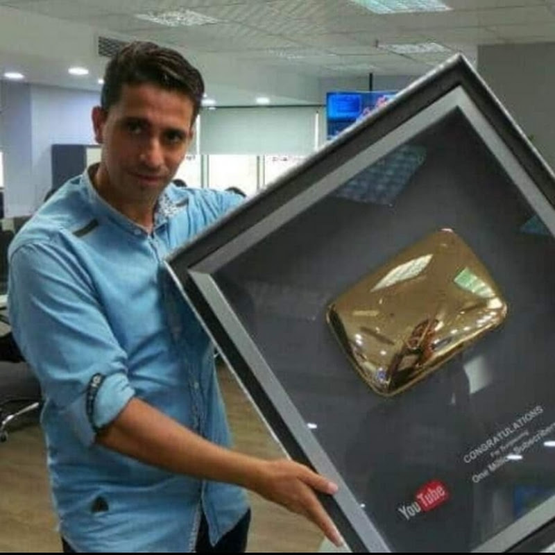 الصحفى أسامة طلعت الصياد 