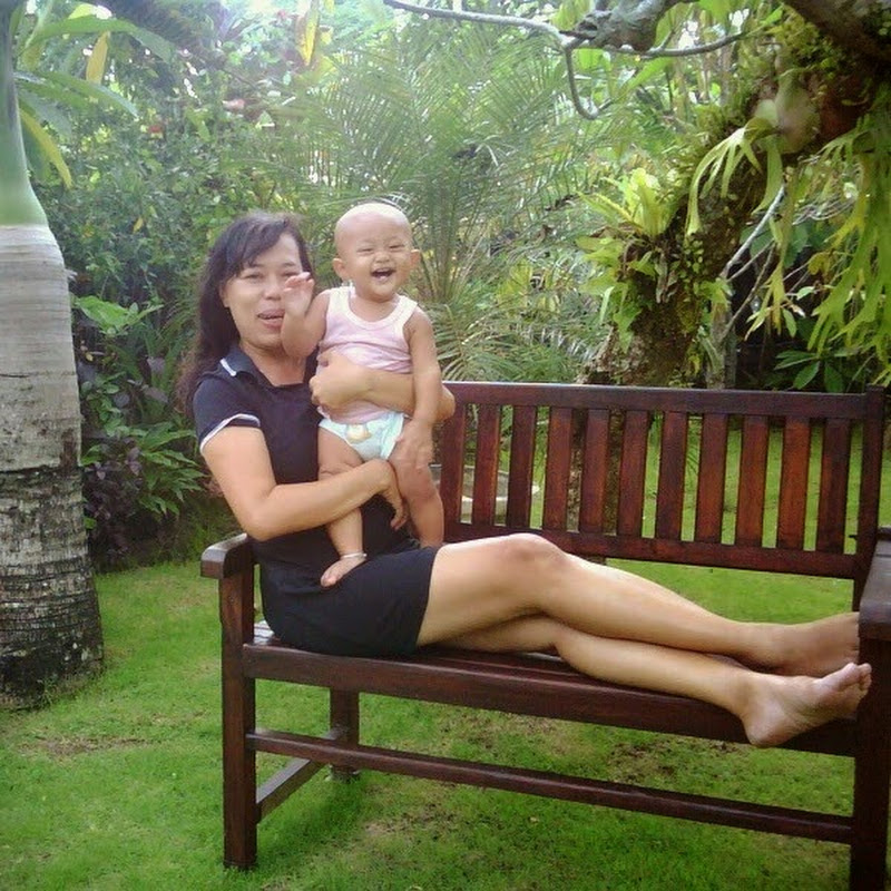 Ayu Mei Tutu &  Marsya