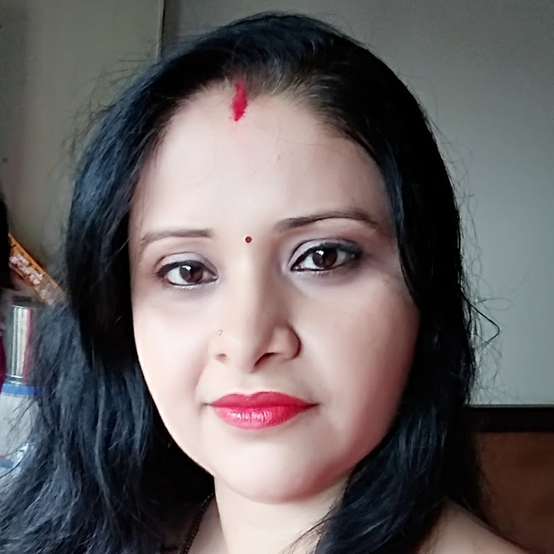Indian Vlogger Lata