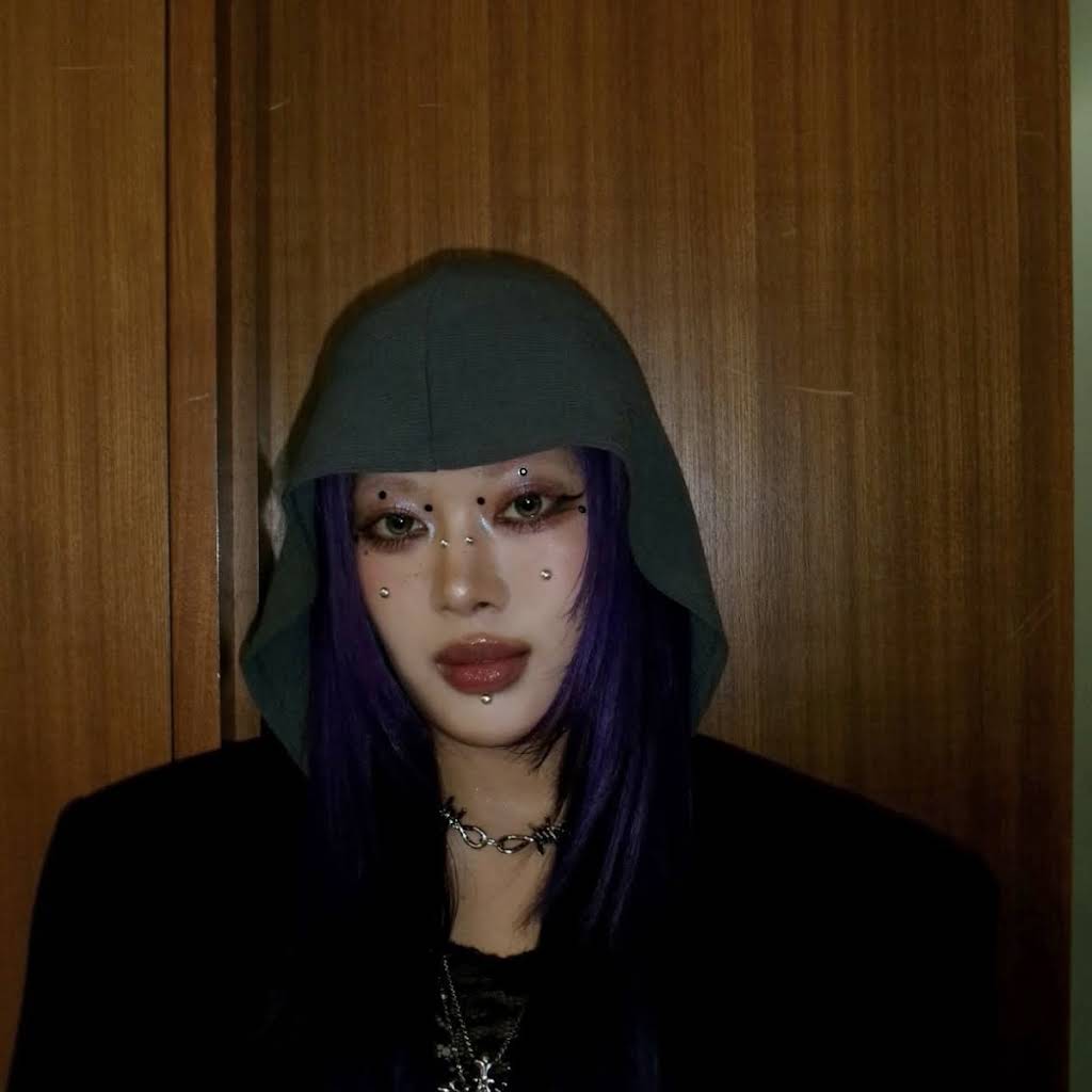Naokoです Post from J-LINERS - YouTube