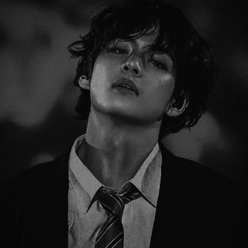 𝐒𝐀𝐕𝐀𝐆𝐄𝐐𝐔𝐄𝐄𝐍