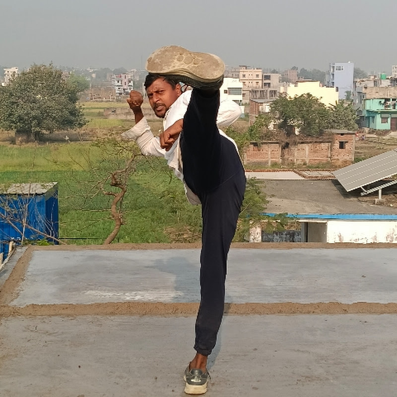 Halendra kumar,48