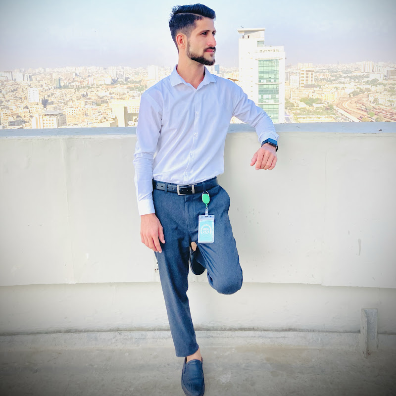 Discover with faisal qureshi