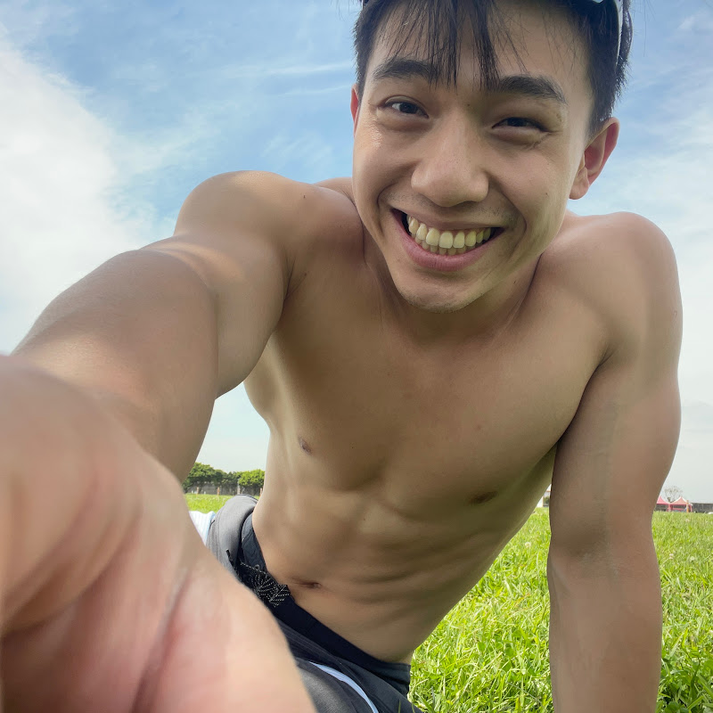 TRoY師兄 YouTube 頻道頭像