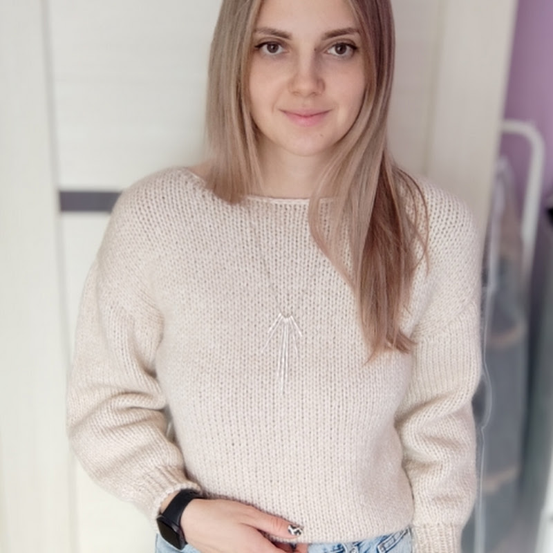 Яна Маркова Logo