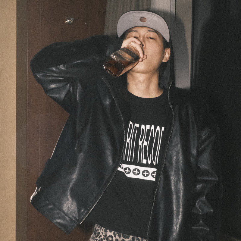 JIN - Topic avatar