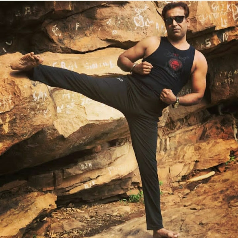 Yoga & Fitness Raghuvanshi