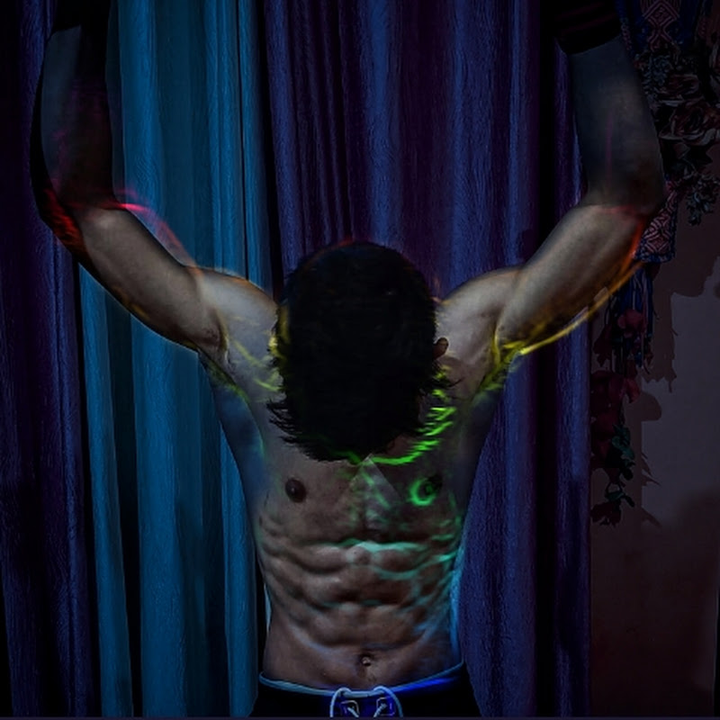 Akash Thenics
