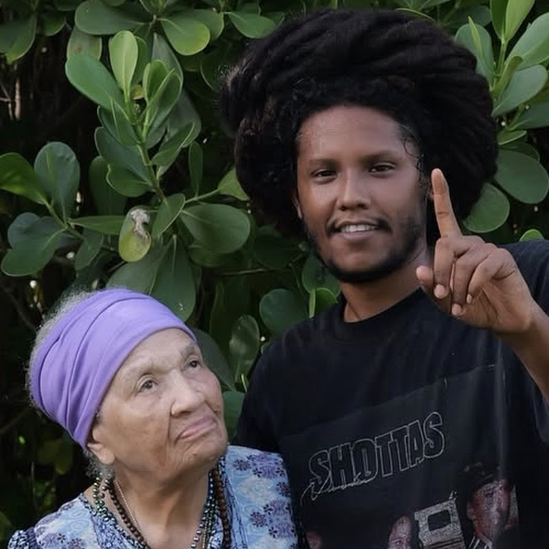 Chinfamilyfromjamaica 