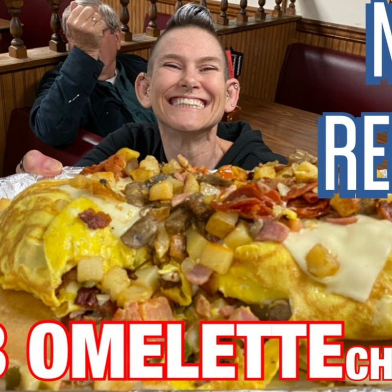 Molly Schuyler -  MOM VS FOOD - EAT LIKE A GIRL!
