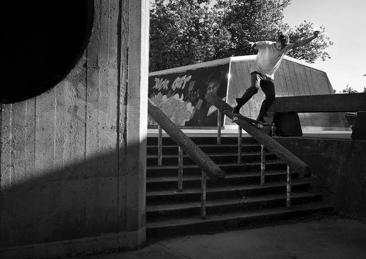 スケートボード Brandon Perlson 8.75 BRONSON SPEED CO. RAW スケートボード(スケボー)&サーフ
