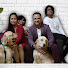 hS3ss4wlgGE-channel-avatar-The Tweedie Family