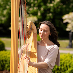Elinor Harp