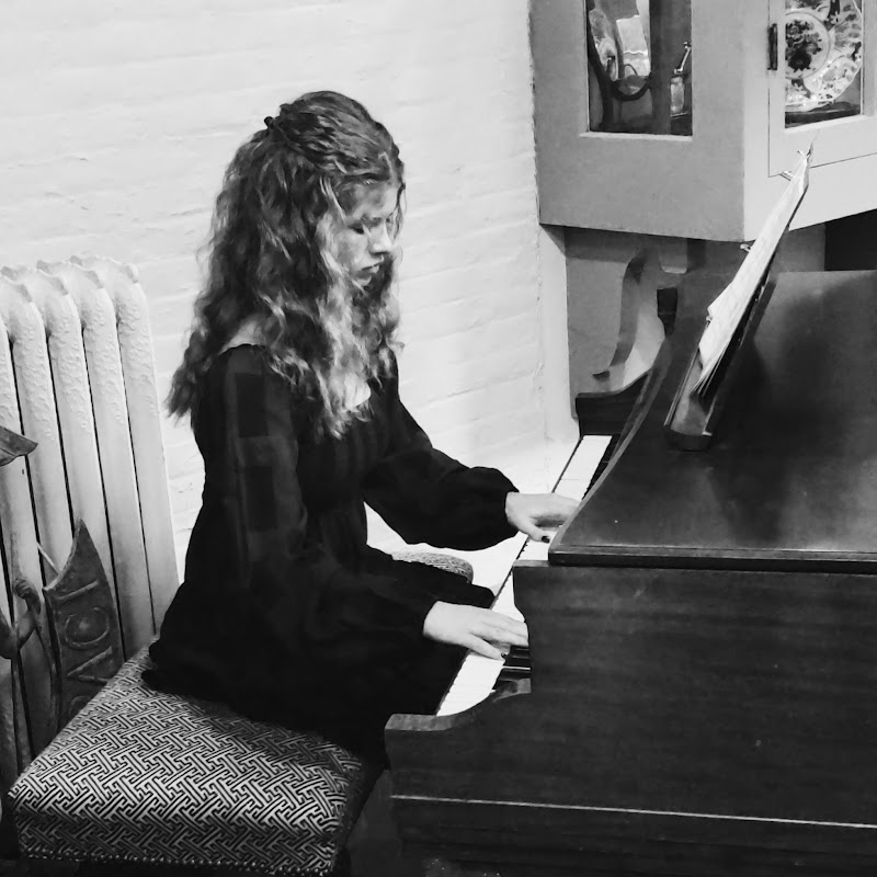 11:11 Piano Studio
