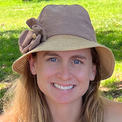 Roaming With Kids channel thumbnail