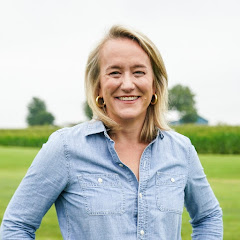 Nikki Budzinski