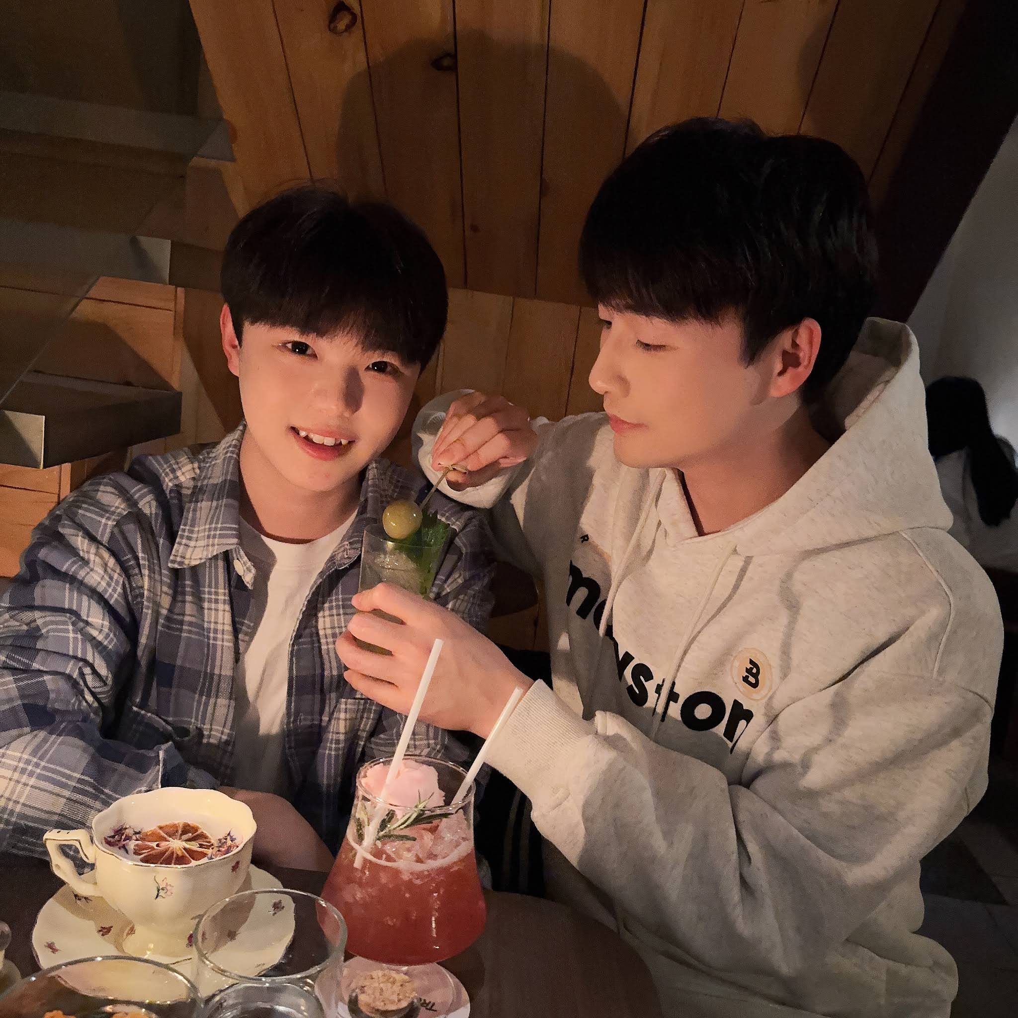 Post from Lucas and Kibo