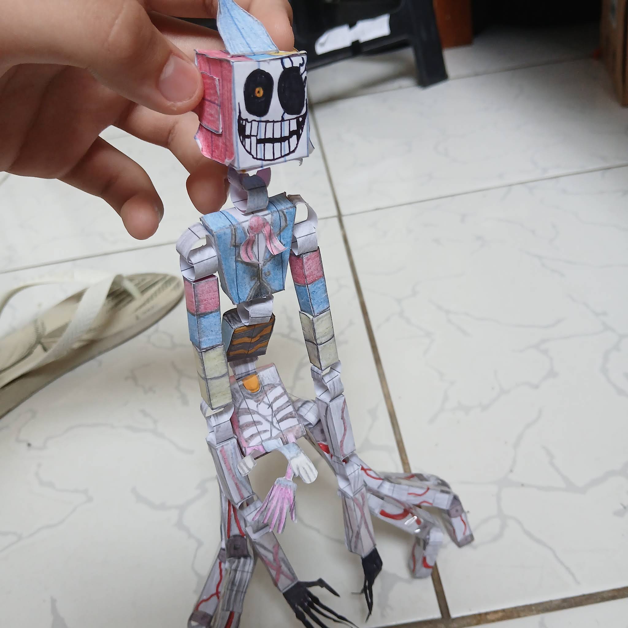 Post from Sistema!! Papercraft!!