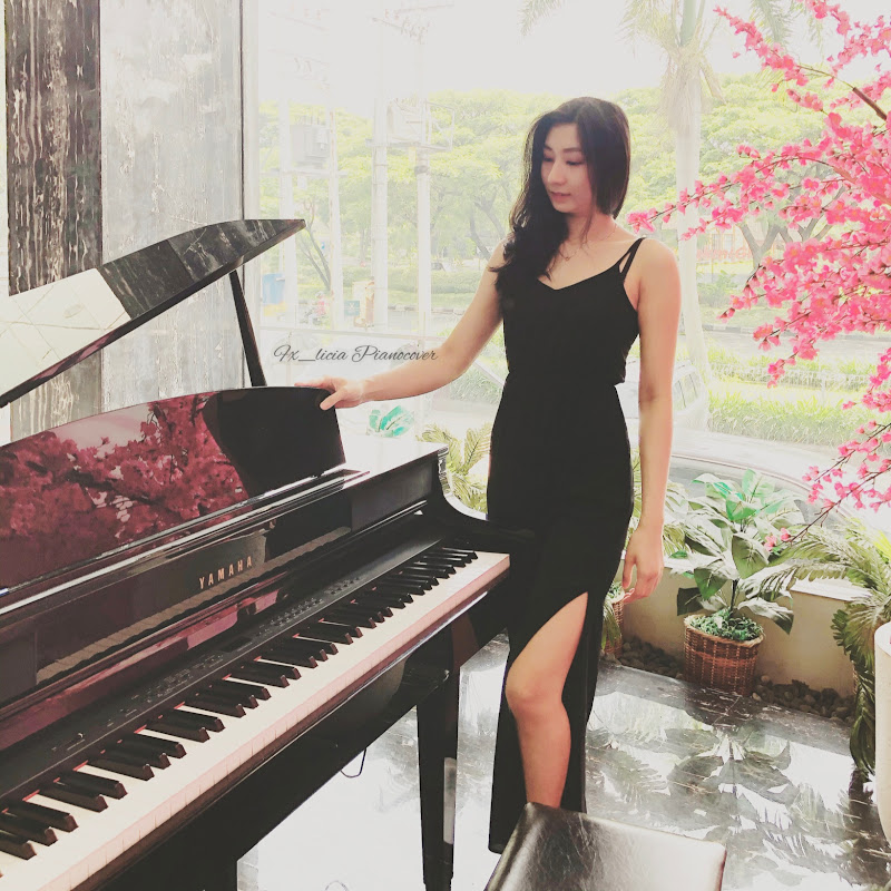丽霞 Fx_licia Pianocover