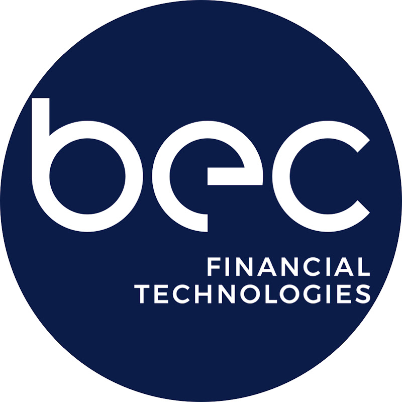 DDD-WAW: Jakub Nabrdalik – Czemu nikt zdrowy przy umyśle nie buduje dziś dużego monolitu?