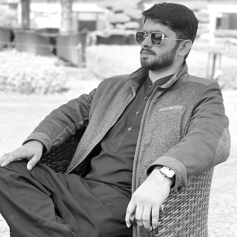 Hassan Tarar vlogs
