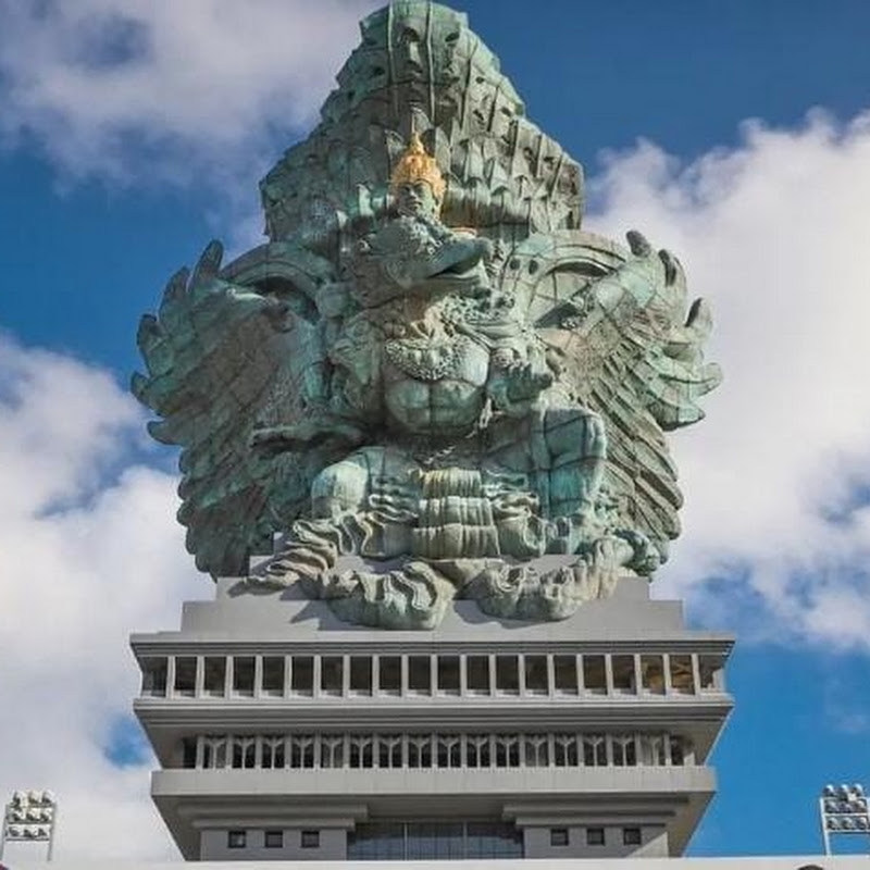 DISCOVER BALI channel avatar