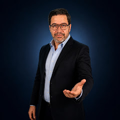 Miguel Tello COM