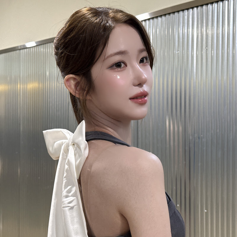 예린 YERIN thumbnail