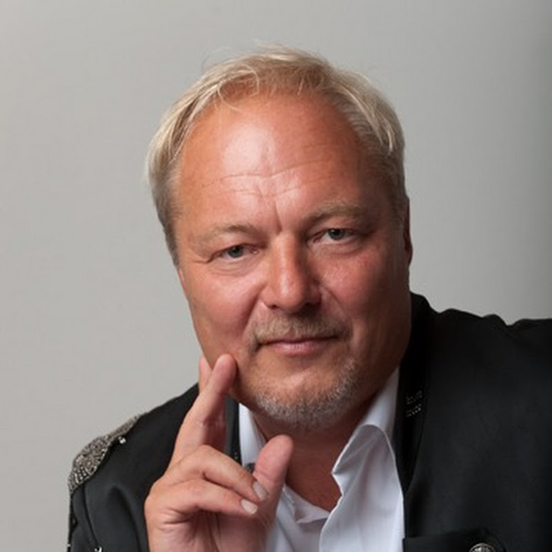 Peter Heaven & blue light orchestra