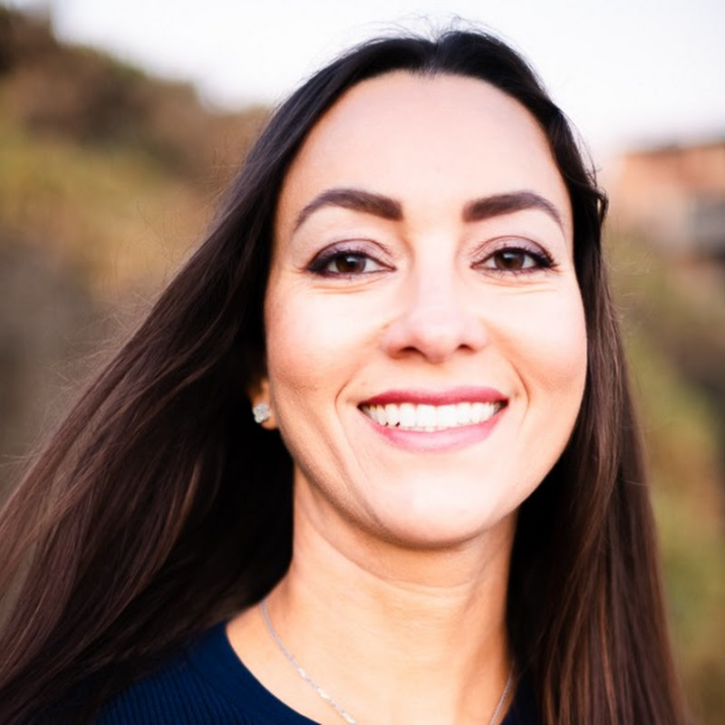 Taiana F
