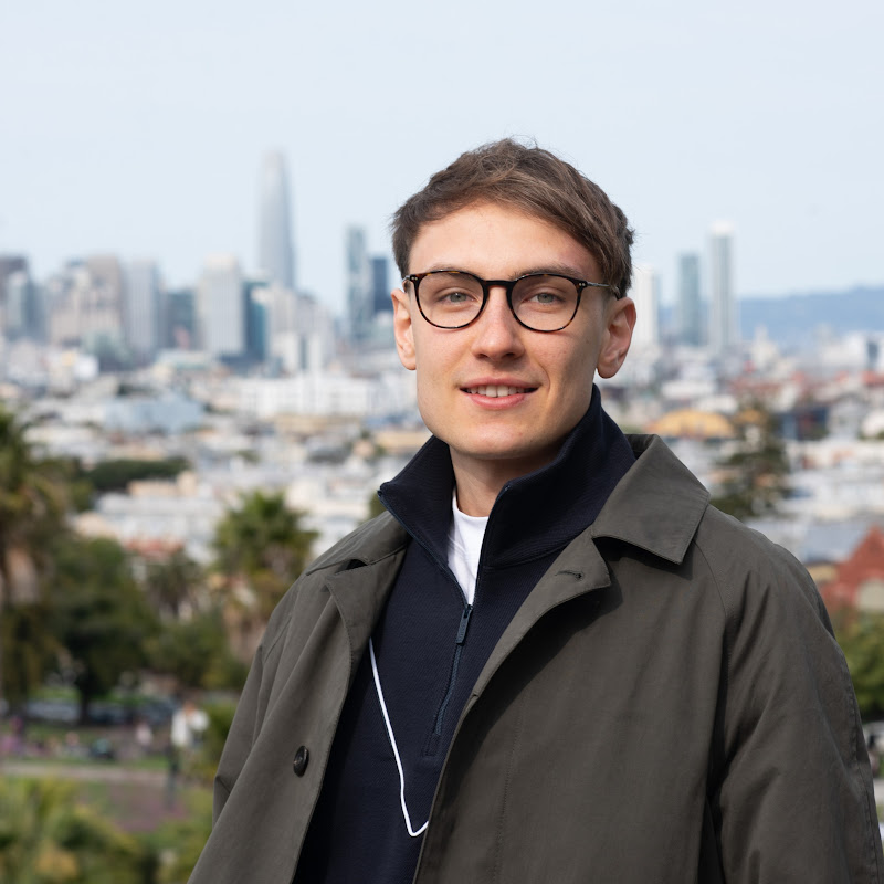 Volo Humnytskiy - AI App Development